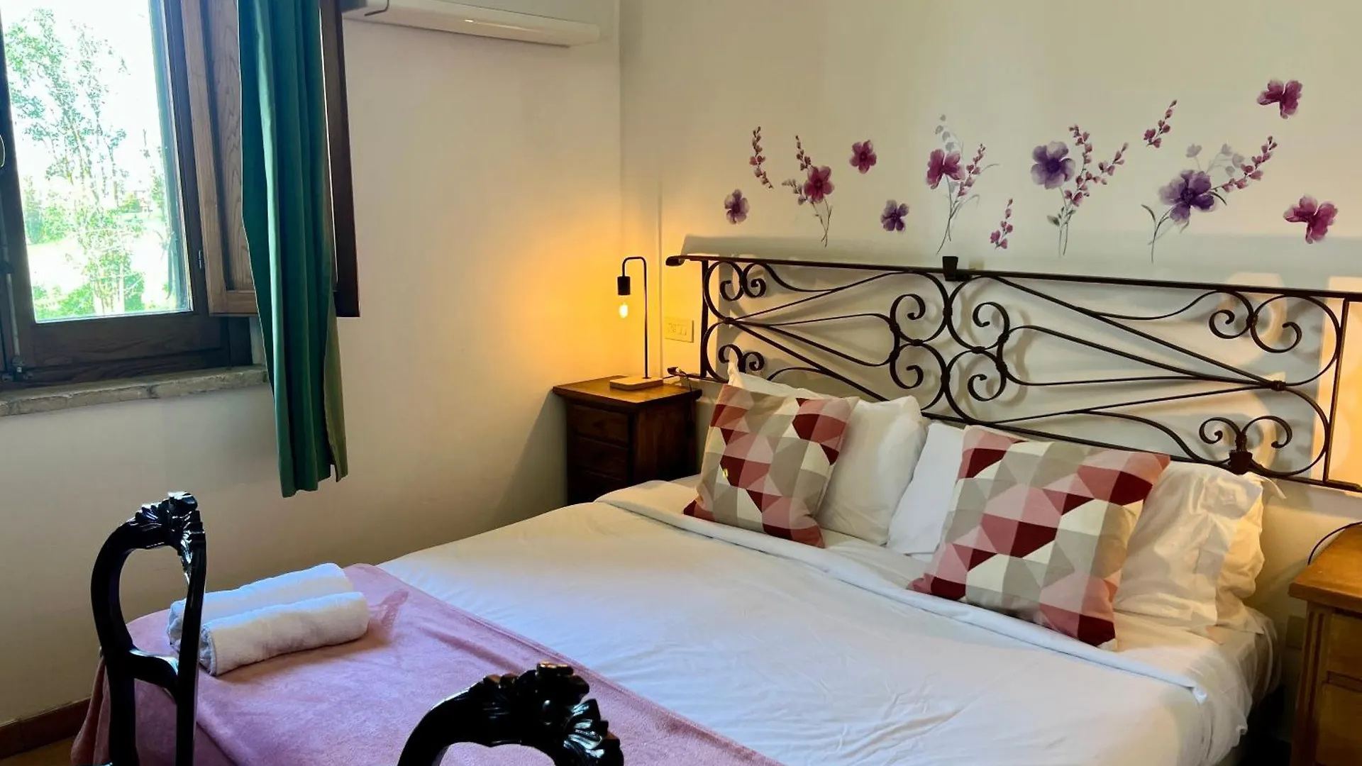 Agriturismo Podere La Fornace Guest House Tordibetto 0*, Assisi Italy